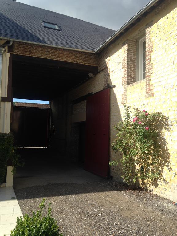 L'Oreade Amfreville-sur-Iton Exterior photo